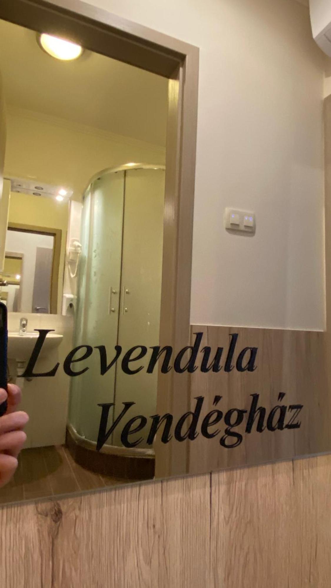 Levendula Vendeghaz Hotel Gyor Exterior photo
